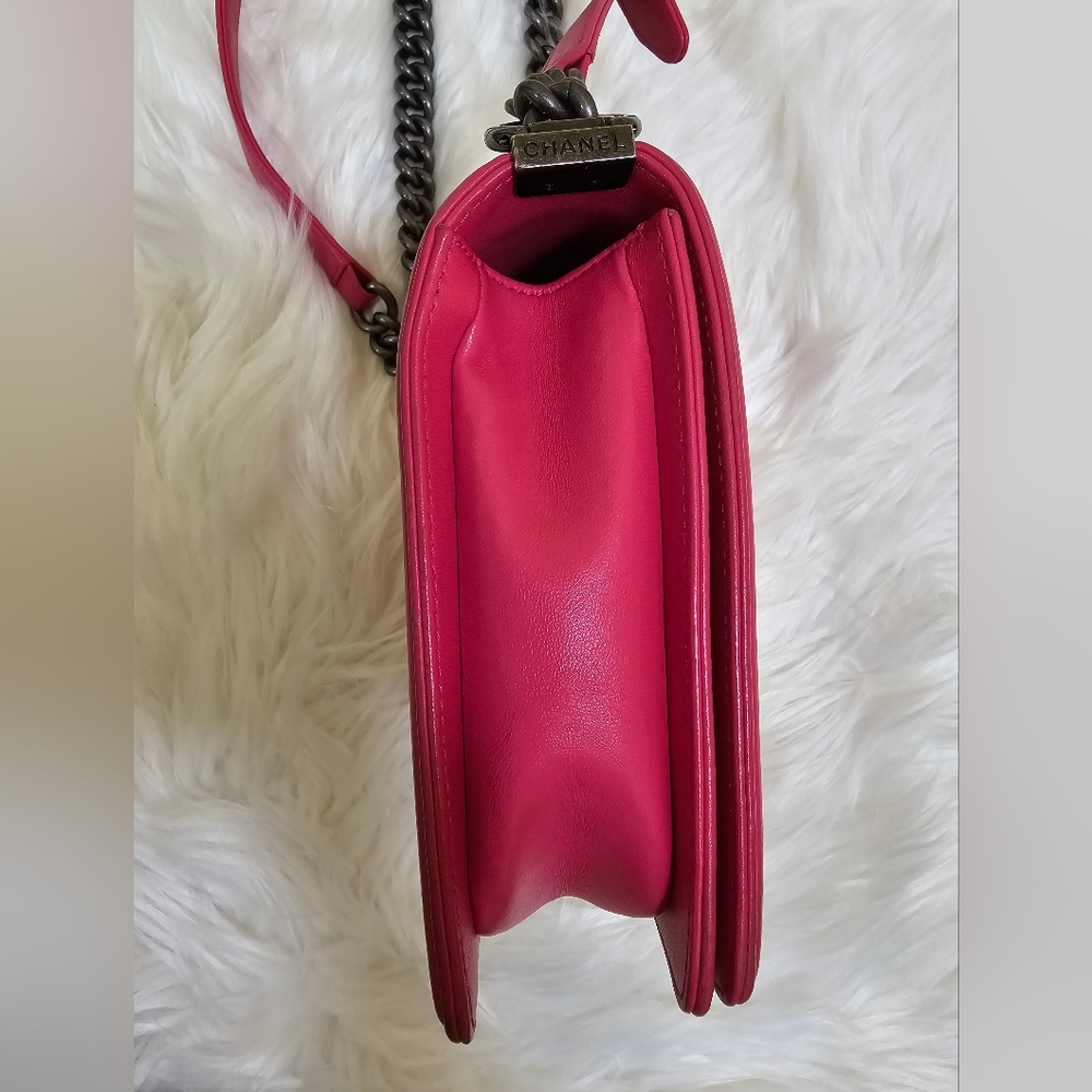 Chanel Mini Boy Bag - Picture 6 of 17
